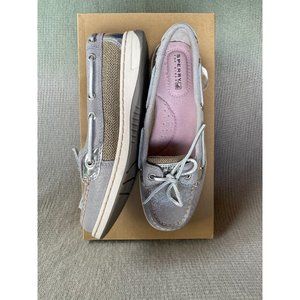 NEW/NEVER WORN Womens Sperry's Silver boat flats